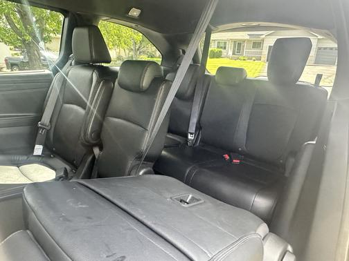 Black 2023 Honda Odyssey Sport