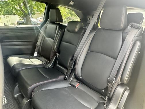 Black 2023 Honda Odyssey Sport