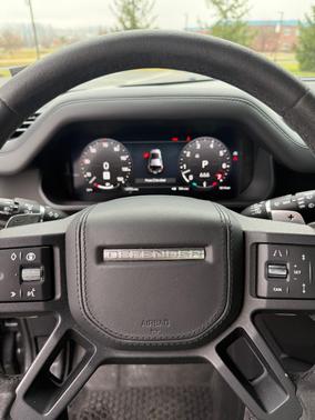 2024 Land Rover Defender 110 P525 V8