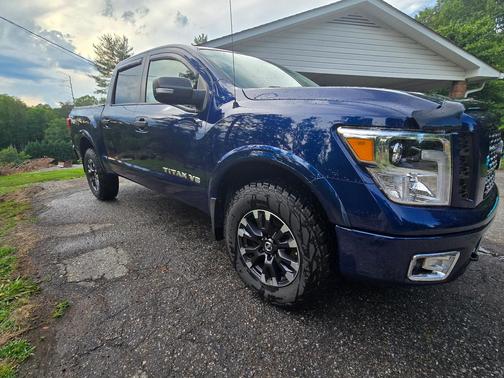 Blue 2019 Nissan Titan PRO-4X