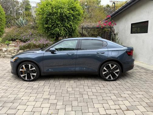 Blue 2024 Polestar 2 Long Range Dual Motor Performance Plus