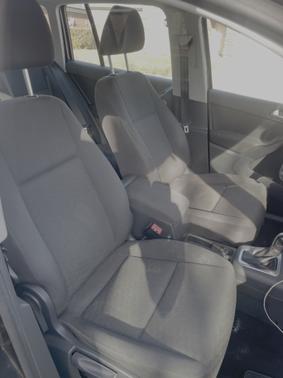 2018 Volkswagen Tiguan Limited 2.0T 4MOTION