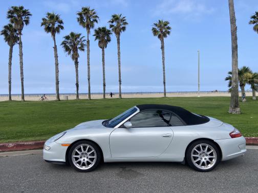 2000 Porsche 911 Carrera Cabriolet