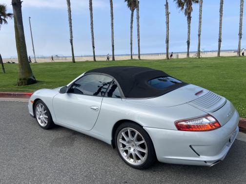 2000 Porsche 911 Carrera Cabriolet