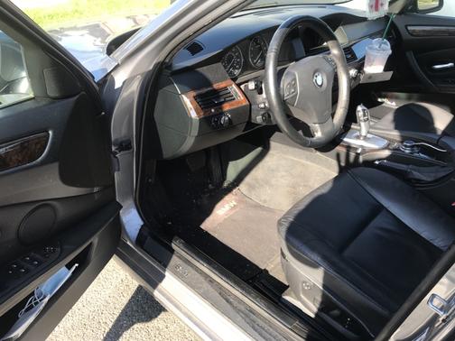 2010 BMW 528 i xDrive