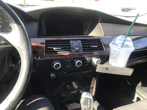 2010 BMW 528 i xDrive