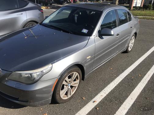2010 BMW 528 i xDrive