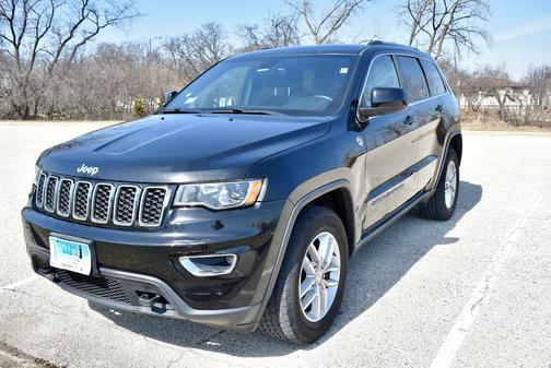 2017 Jeep Grand Cherokee Laredo