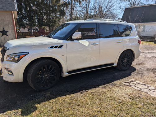 2017 INFINITI QX80 Base