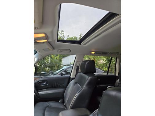 2017 INFINITI QX80 Base