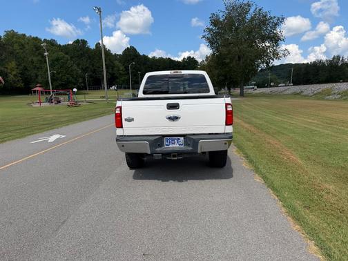 White 2015 Ford F-250 King Ranch