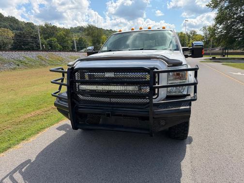 White 2015 Ford F-250 King Ranch