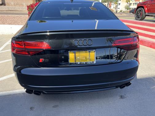 2018 Audi S8 4.0T Plus