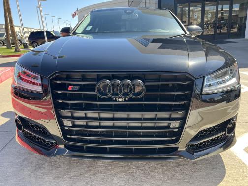 2018 Audi S8 4.0T Plus