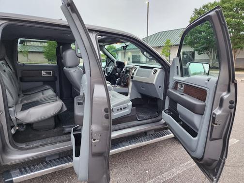 Gray 2013 Ford F-150 Lariat