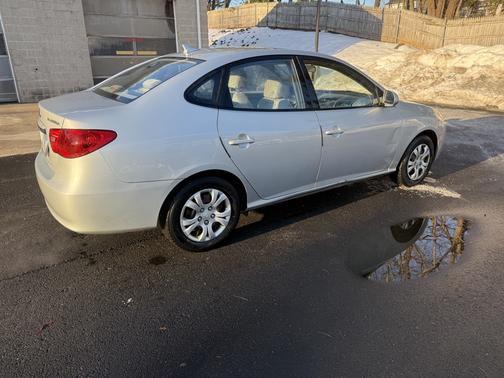 2010 Hyundai ELANTRA GLS