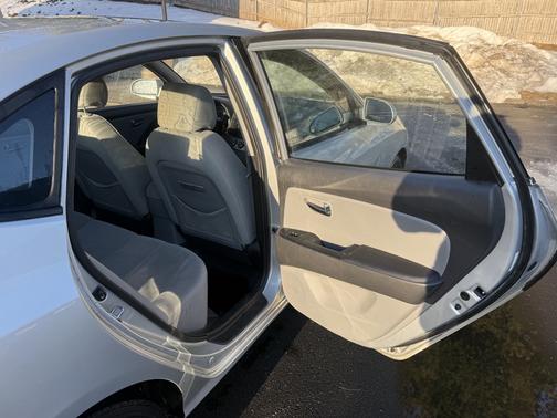 2010 Hyundai ELANTRA GLS