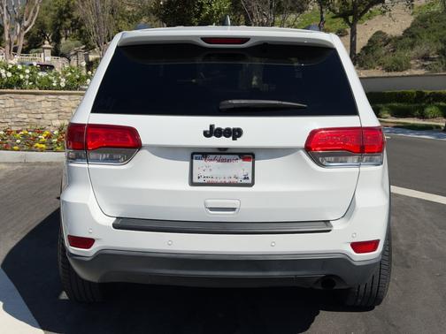 2017 Jeep Grand Cherokee Laredo