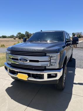 Photo 1 of 7 of 2019 Ford F-250 Lariat