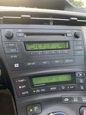 2011 Toyota Prius III