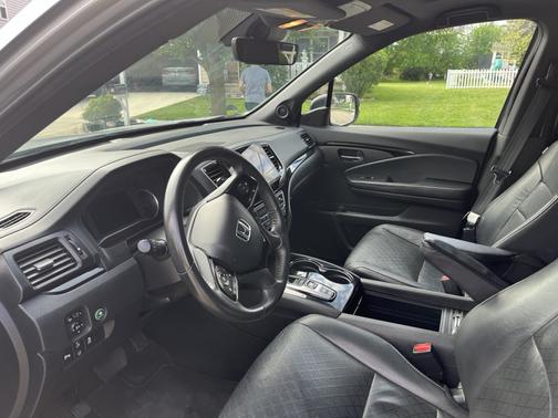 Silver 2019 Honda Passport Touring
