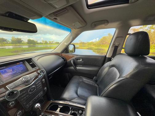 Gray 2017 INFINITI QX80 Base