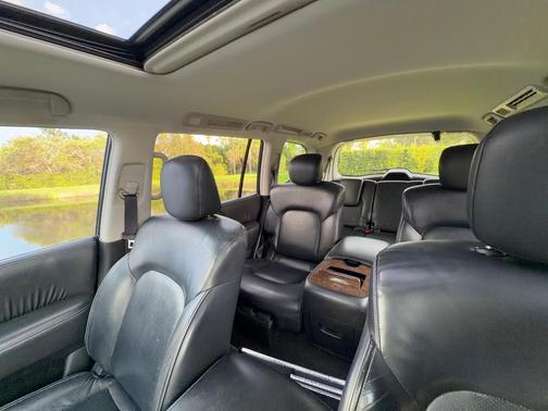 Gray 2017 INFINITI QX80 Base