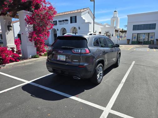 2020 Jeep Cherokee Latitude Plus