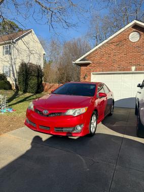 2014 Toyota Camry SE