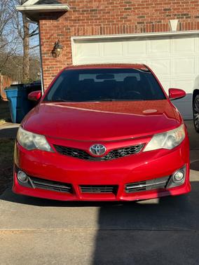 2014 Toyota Camry SE