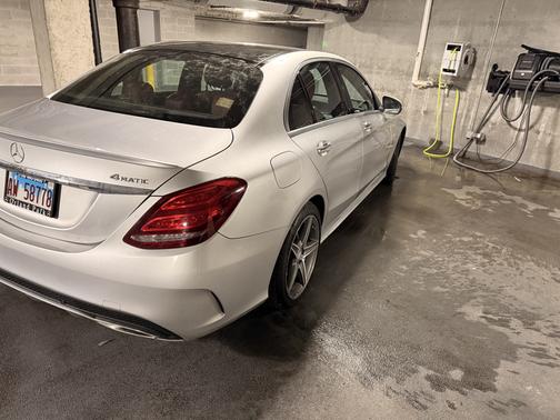 2015 Mercedes-Benz C-Class C 300