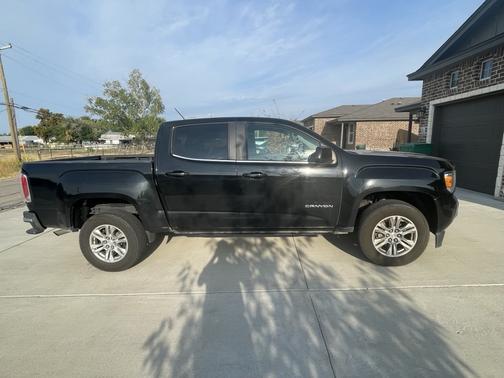 2020 GMC Canyon SLE