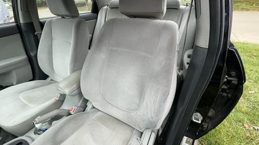 Black 2009 Kia Spectra EX