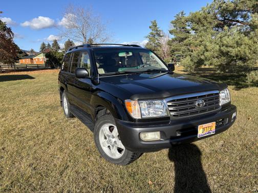 2005 Toyota Land Cruiser Base