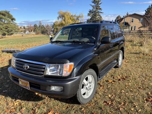 2005 Toyota Land Cruiser Base