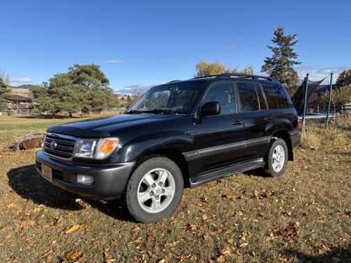 2005 Toyota Land Cruiser Base