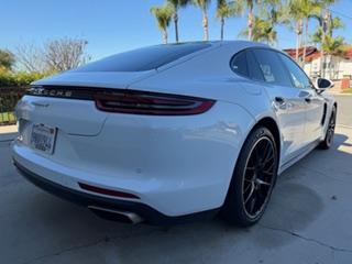 2020 Porsche Panamera Panamera 4