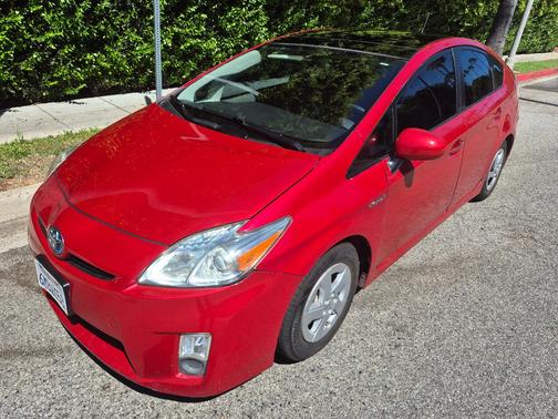 Red 2010 Toyota Prius IV