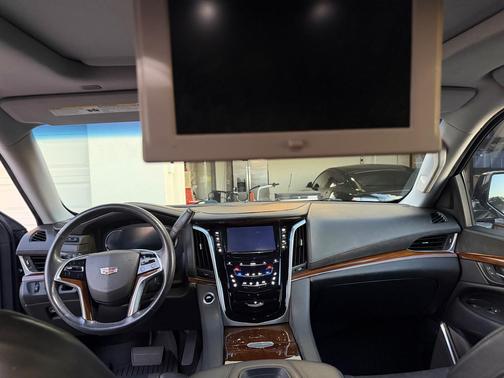 Black 2020 Cadillac Escalade Premium Luxury