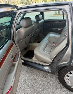 1999 Cadillac DeVille Base