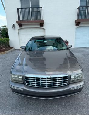 1999 Cadillac DeVille Base