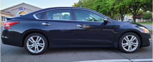 Photo 3 of 17 of 2013 Nissan Altima 3.5 SL