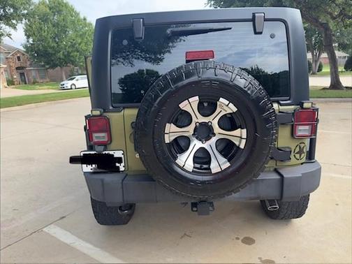 Green 2013 Jeep Wrangler Unlimited Sport