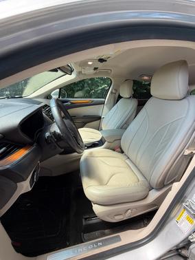 Silver 2018 Lincoln MKC Select