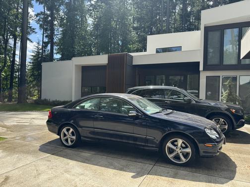 2005 Mercedes-Benz CLK-Class 320