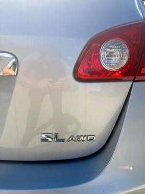 Silver 2013 Nissan Rogue SV w/SL Pkg