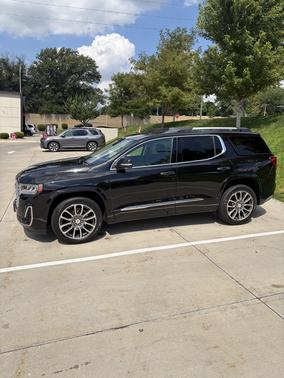 Black 2021 GMC Acadia Denali