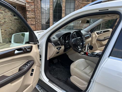 2017 Mercedes-Benz GLS 450 4MATIC