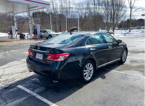 2010 Lexus ES 350 Base