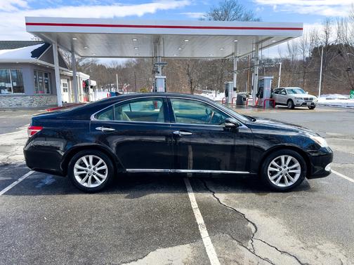 2010 Lexus ES 350 Base
